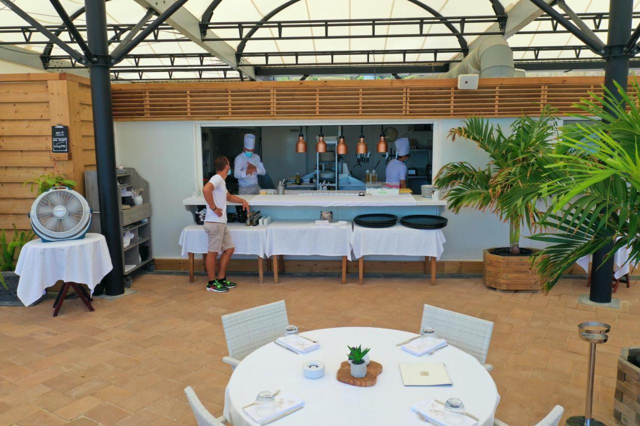 Le Domaine Anse Marcel Beach Resort ภายนอก รูปภาพ
