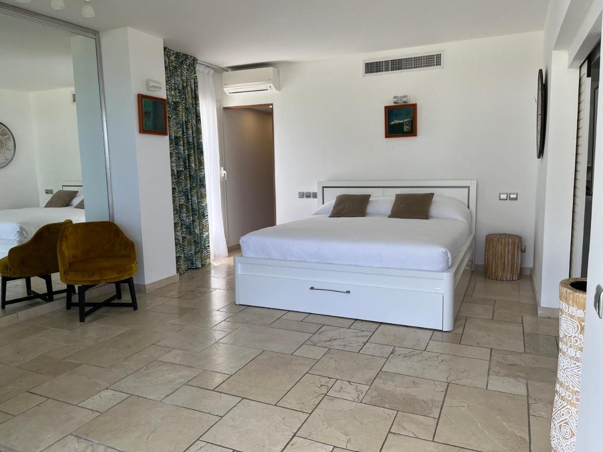 Le Domaine Anse Marcel Beach Resort ภายนอก รูปภาพ