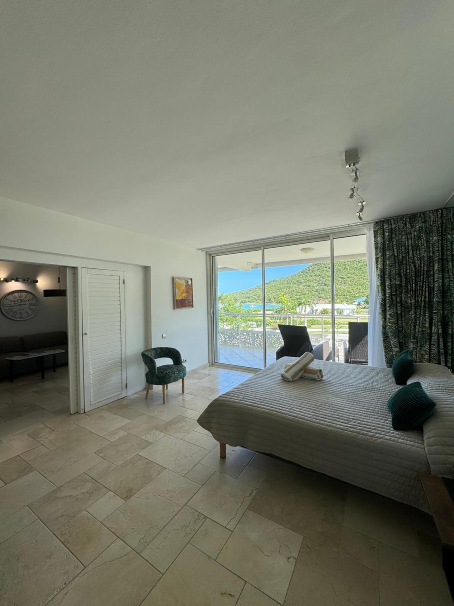 Le Domaine Anse Marcel Beach Resort ภายนอก รูปภาพ