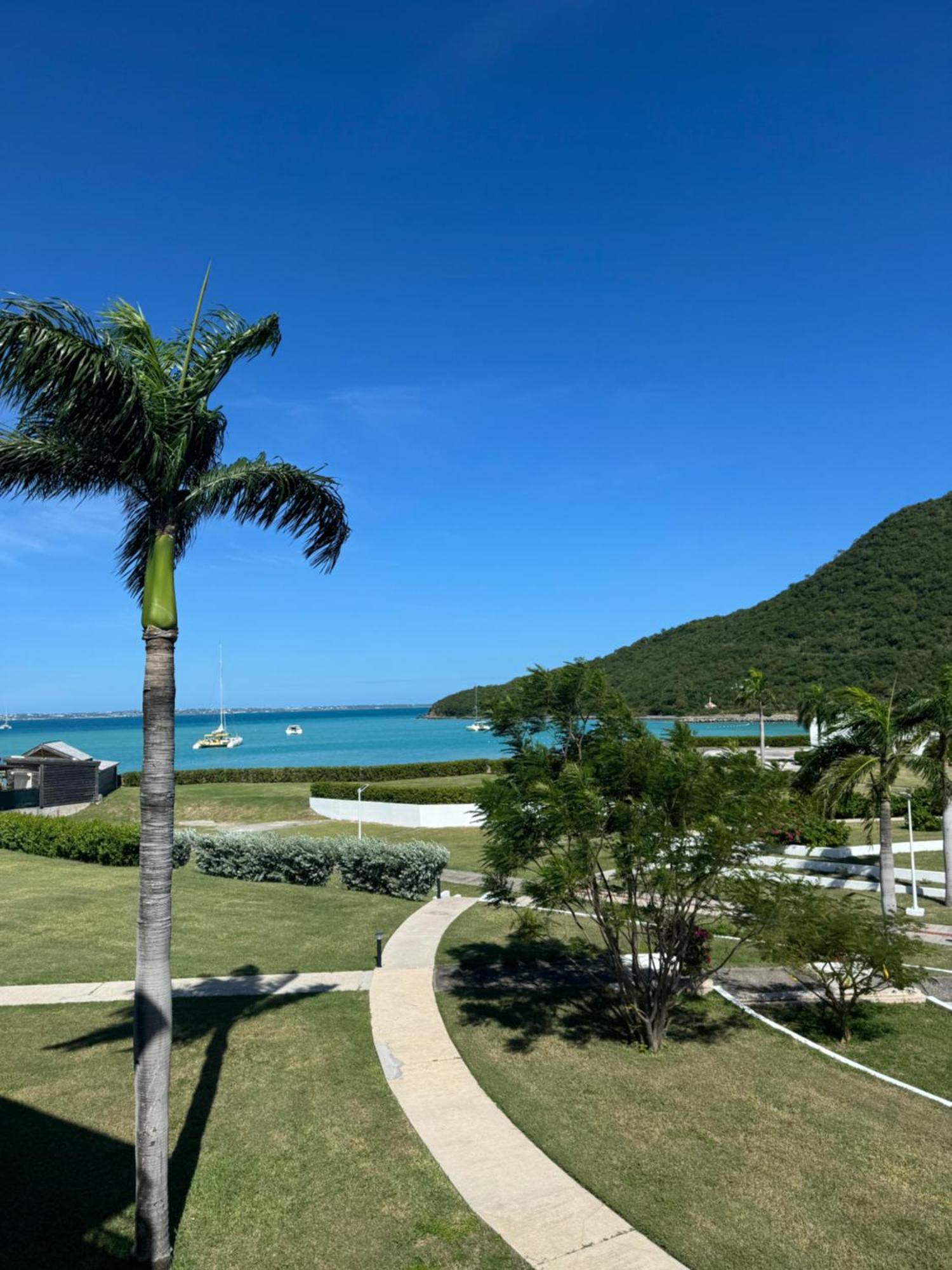 Le Domaine Anse Marcel Beach Resort ภายนอก รูปภาพ